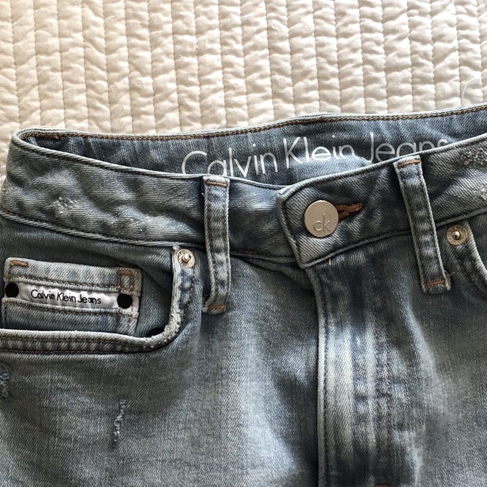 🎉 BOGO 2/$12! Calvin Klein Jeans jean skirt - Picture 2 of 4
